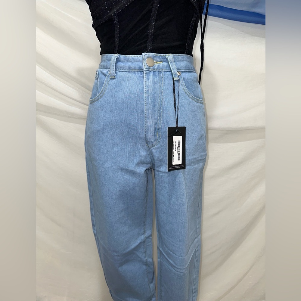 Boyfriend jeans size 6